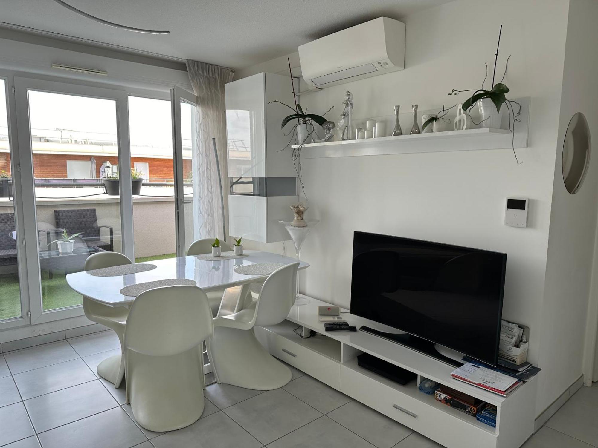 Appartement De Standing, Parking Prive, Climatise, Proche Du Centre-Ville Et La Gare Centre Avignon Exterior photo